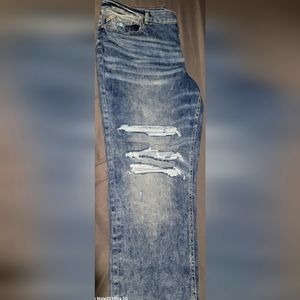 Maurices jeans